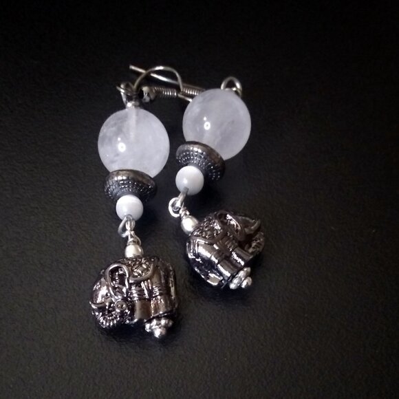Unique Gunmetal Black Elephant Dangle Earrings ~ Genuine Quartz + Silver Catseye - Picture 1 of 8